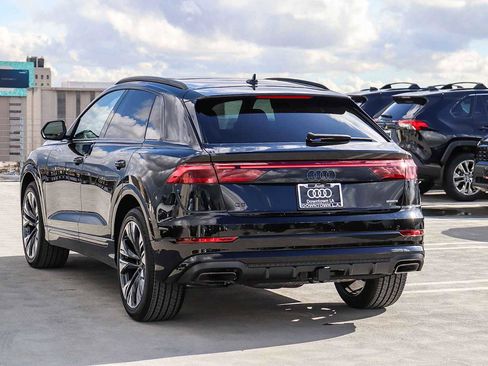 New 2026 Audi Q8 Premium Plus image 6
