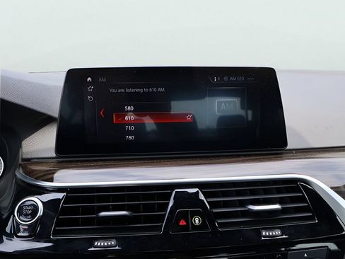 Used 2019 BMW 530i xDrive w/ Convenience Package AWD/4WD image 23