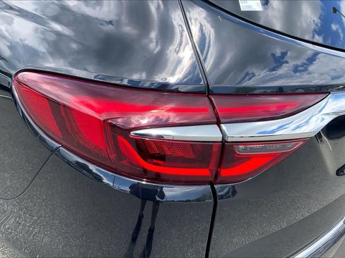 Used 2019 Buick Enclave Essence w/ Trailering Package, 5000 lbs. AWD/4WD image 27
