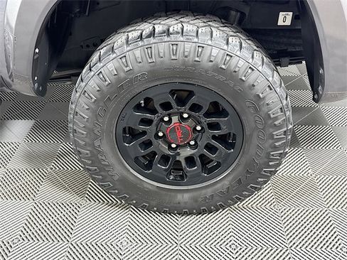 Used 2022 Toyota Tacoma SR5 image 4