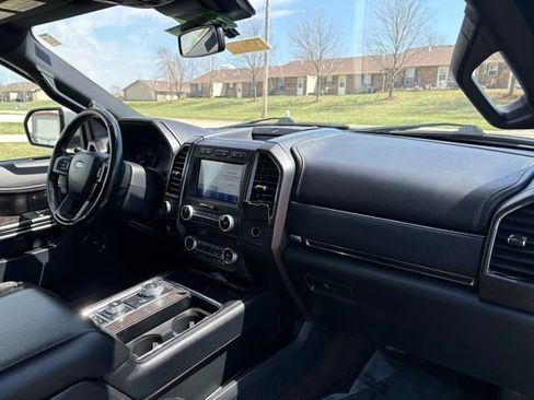 Used 2021 Ford Expedition Limited AWD/4WD image 13