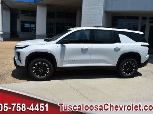 New 2026 Chevrolet Traverse Z71 w/ Driver Confidence Package AWD/4WD image 6