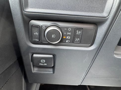 Used 2022 Ford F150 4x4 SuperCrew image 28