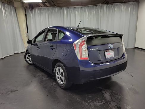 Used 2012 Toyota Prius One FWD image 6