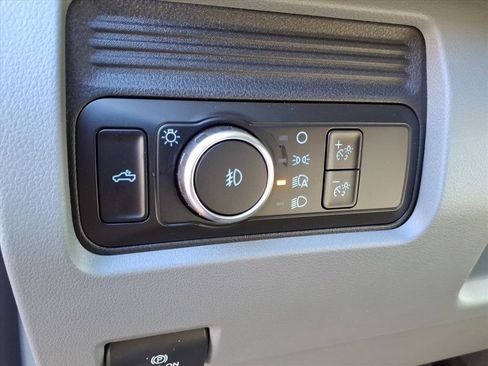 New 2026 Ford F350 XLT w/ 360-Degree Camera Package image 21