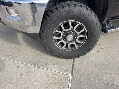 Used 2018 RAM 2500 Big Horn image 17