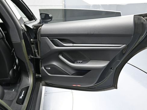 Certified 2023 Porsche Taycan 4S image 27