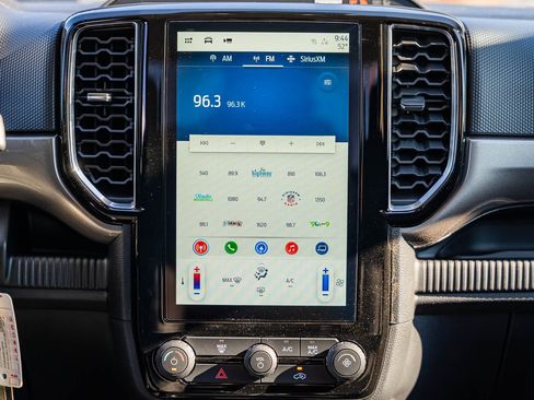 New 2025 Ford Ranger XLT w/ Chrome Accent Package image 25