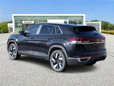 New 2026 Volkswagen Atlas Cross Sport SEL AWD/4WD image 3