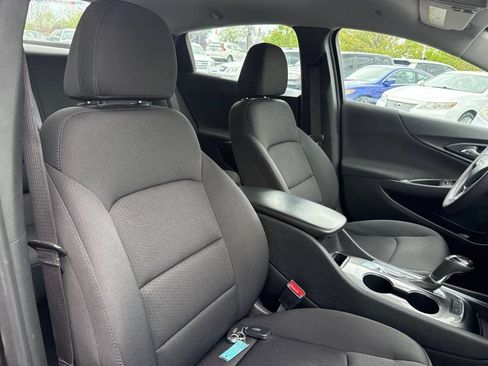 Used 2020 Chevrolet Malibu LS w/ Driver Confidence Package II FWD image 18