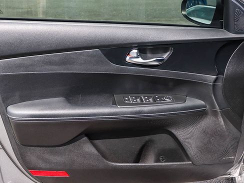 Used 2023 Kia Forte GT-Line w/ GT-Line Premium Package FWD image 25