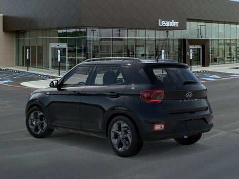 New 2026 Hyundai Venue SEL FWD image 5