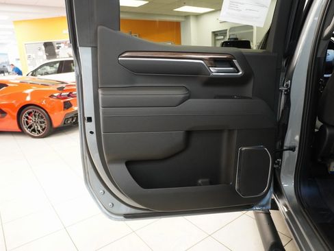 Used 2025 Chevrolet Silverado 1500 LT Trail Boss w/ Protection Package image 20