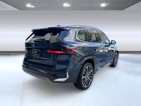 Used 2026 BMW X1 xDrive28i AWD/4WD image 9