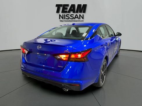 Certified 2025 Nissan Altima 2.5 SR w/ SR Premium Package AWD/4WD image 11