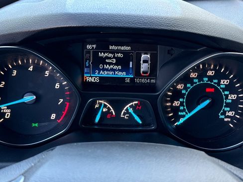 Used 2014 Ford Escape SE w/ Equipment Group 201A image 19