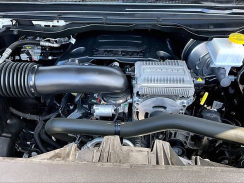 Used 2023 RAM 1500 Big Horn AWD/4WD image 32