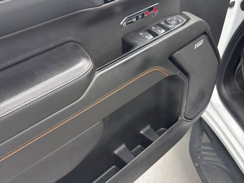 Used 2022 GMC Sierra 1500 AT4 w/ Technology Package AWD/4WD image 16