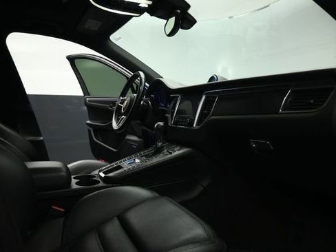 Used 2018 Porsche Macan GTS AWD/4WD image 63