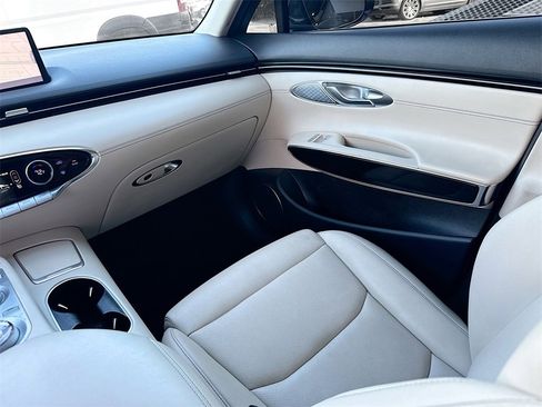 Used 2023 Genesis GV70 2.5T image 26
