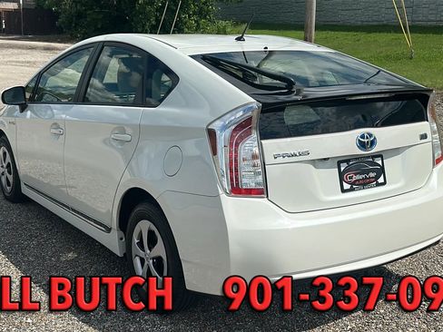 Used 2015 Toyota Prius Two FWD image 8