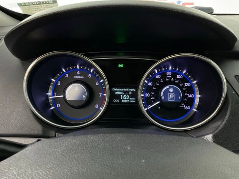 Used 2011 Hyundai Sonata GLS FWD image 24