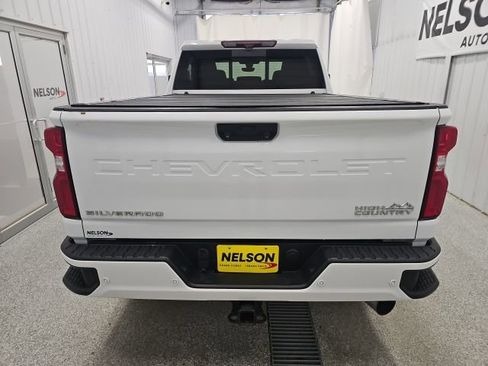 Used 2021 Chevrolet Silverado 3500 High Country w/ Technology Package image 7