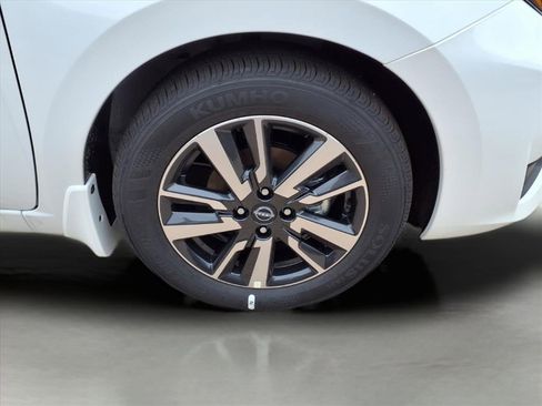 New 2025 Nissan Versa SV w/ Trunk Package image 9