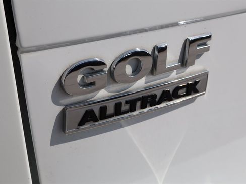 Used 2019 Volkswagen Golf Alltrack AWD/4WD image 12