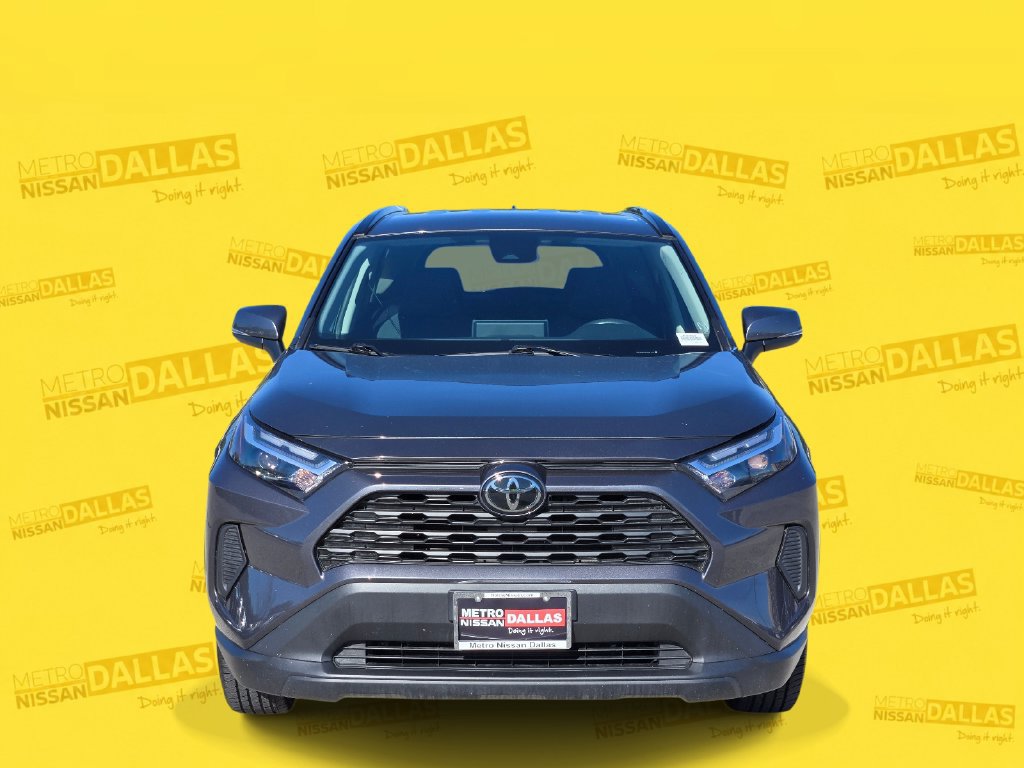 Used 2025 Toyota RAV4 XLE FWD image 2