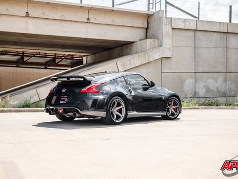 Used 2014 Nissan 370Z NISMO w/ Bose Package RWD image 22