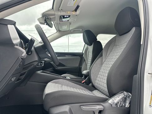 New 2026 Volkswagen Tiguan S image 3