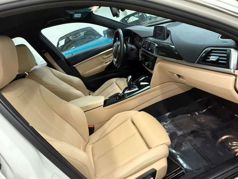 Used 2018 BMW 328d xDrive Sedan AWD/4WD image 23