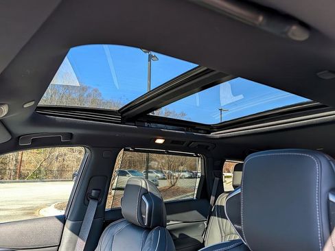 New 2026 INFINITI QX60 Autograph image 19