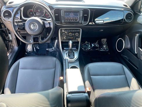 Used 2019 Volkswagen Beetle 2.0T SE image 23