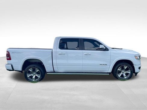 Used 2022 RAM 1500 Laramie w/ Sport Appearance Package AWD/4WD image 6