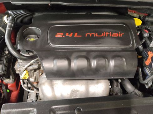 Used 2017 Jeep Compass Latitude w/ Popular Equipment Group FWD image 30