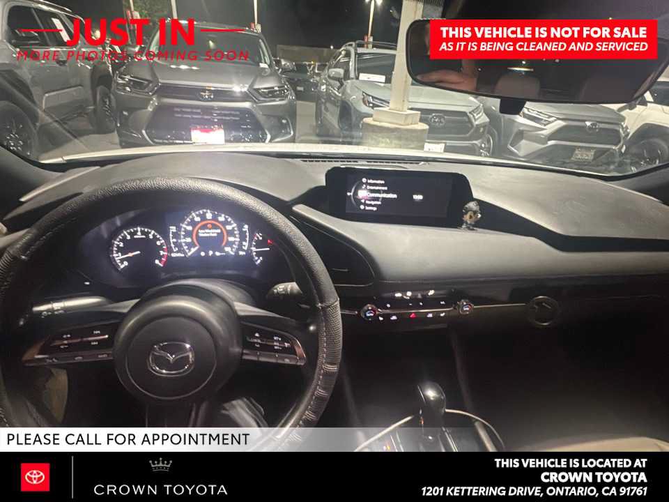 Used 2019 MAZDA MAZDA3 Hatchback w/ Preferred Package FWD image 7