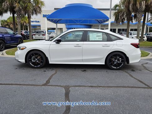 New 2026 Honda Civic FWD Hybrid Sedan image 2