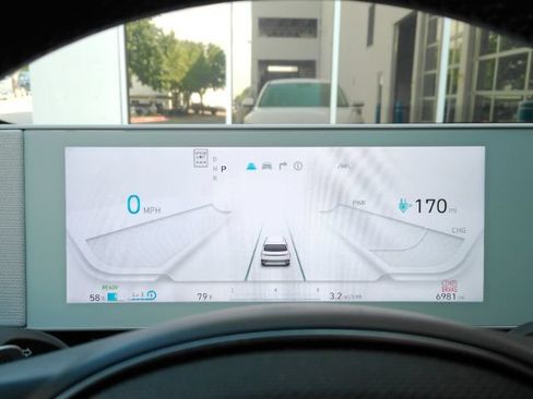Used 2024 Hyundai Ioniq 5 SEL RWD image 42