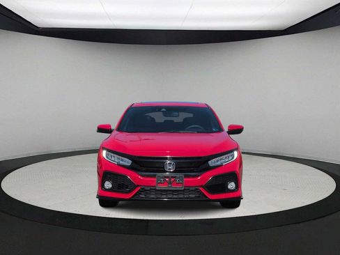 Used 2018 Honda Civic Sport Touring image 3