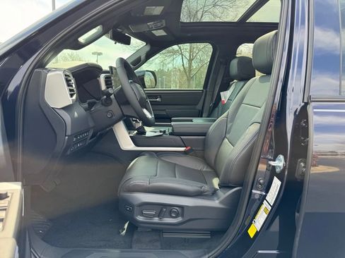 New 2025 Toyota Tundra Platinum AWD/4WD image 14