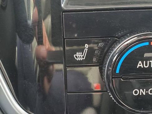 Certified 2024 Nissan Rogue SL w/ SL Premium Package image 27