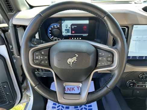 Used 2024 Ford Bronco Wildtrak image 59
