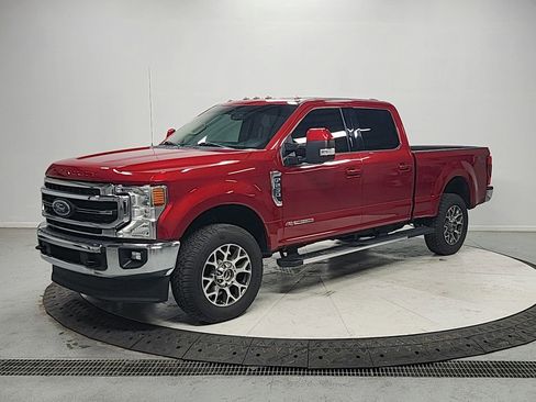 Used 2021 Ford F250 Lariat w/ FX4 Off-Road Package image 3