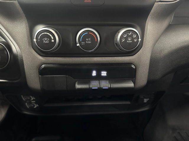 Used 2023 RAM 2500 Tradesman AWD/4WD image 33