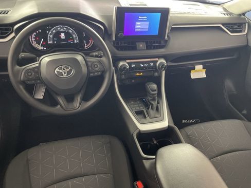 New 2025 Toyota RAV4 XLE image 19