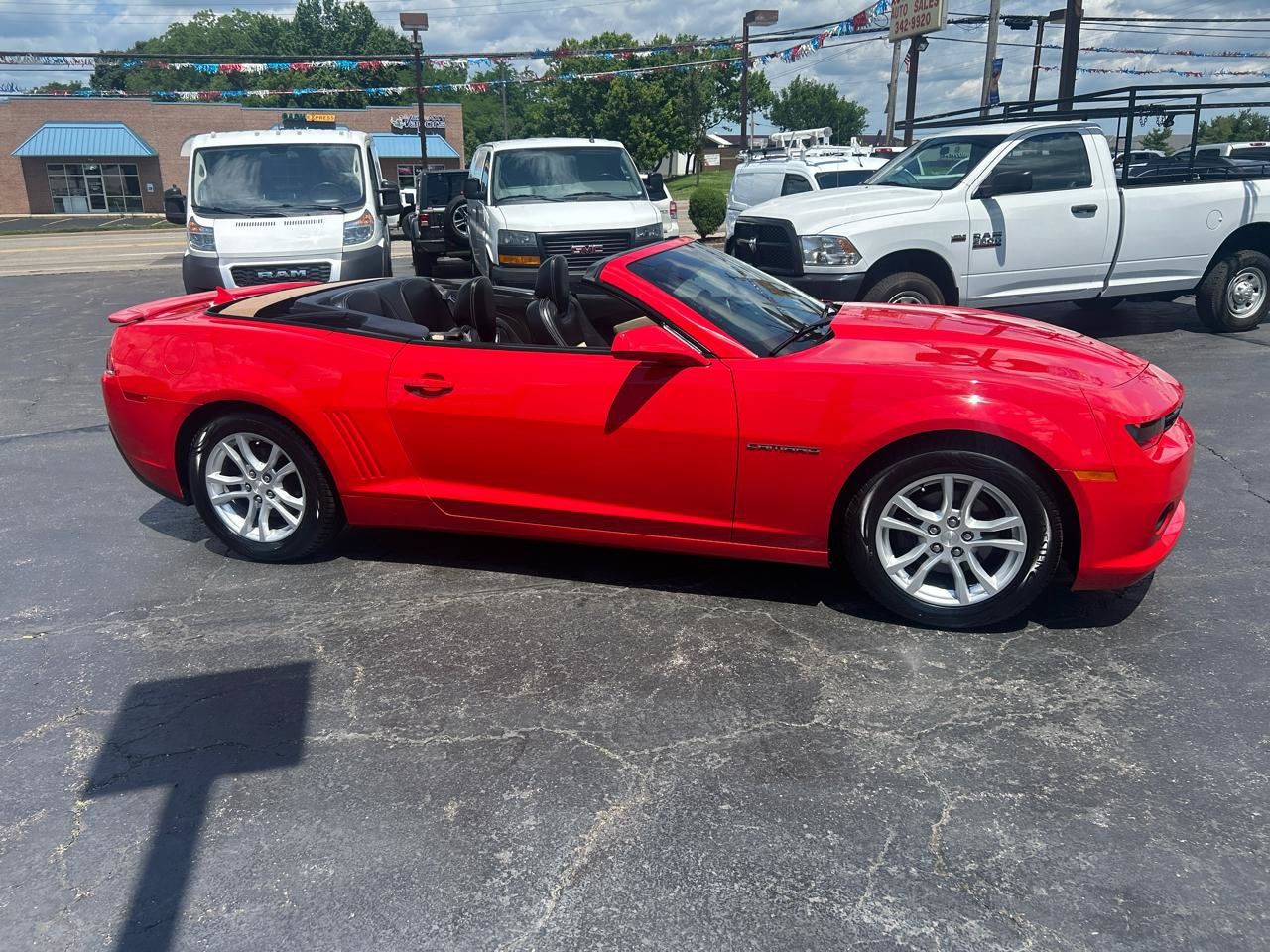 Used 2014 Chevrolet Camaro LT RWD image 5