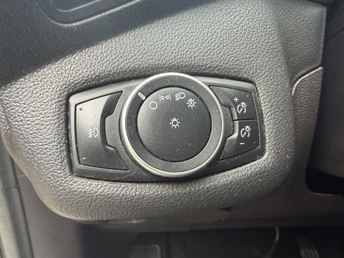 Used 2016 Ford Escape SE w/ SE Leather Comfort Package AWD/4WD image 29