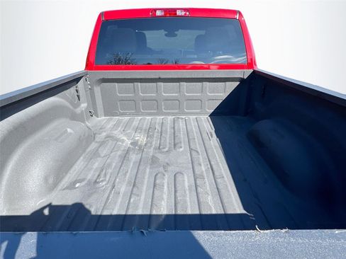 Used 2024 RAM 2500 Big Horn w/ Sport Appearance Package image 24